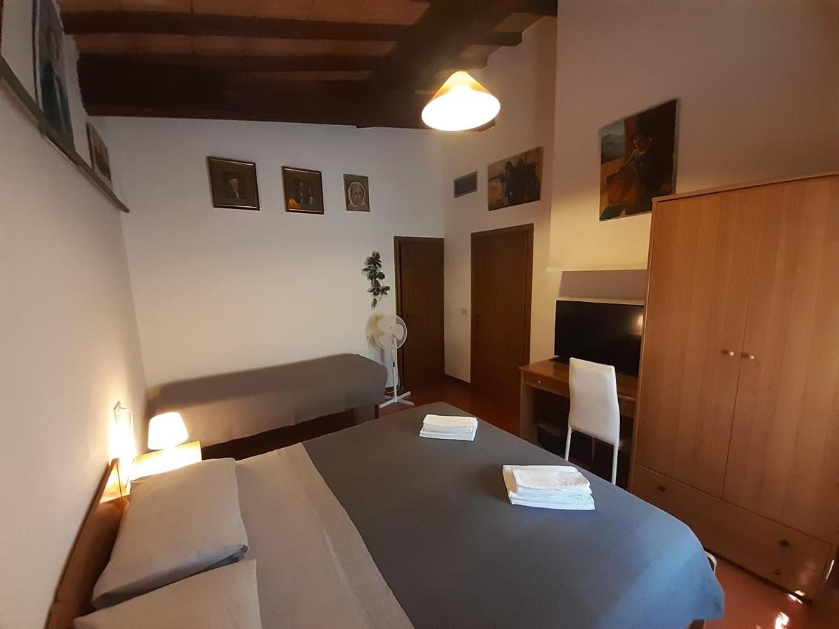 Podere San Francesco Bed and Breakfast Volterra Buitenkant foto