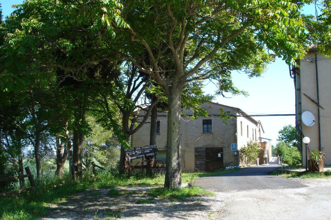 Podere San Francesco Bed and Breakfast Volterra Buitenkant foto