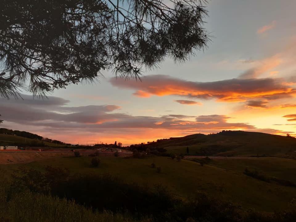 Podere San Francesco Bed and Breakfast Volterra Buitenkant foto